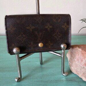 Louis Vuitton Monogram Tresor wallet